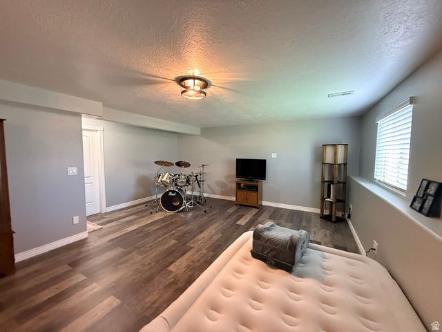 2801 N 2575 W, Farr West, UT 84404