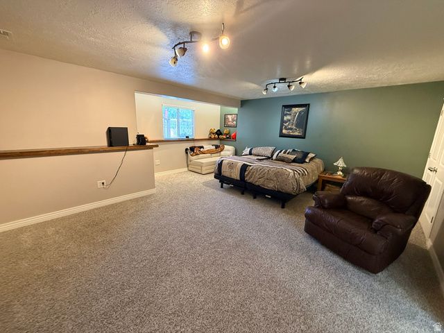2801 N 2575 W, Farr West, UT 84404
