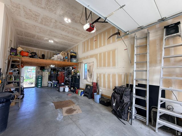 2801 N 2575 W, Farr West, UT 84404