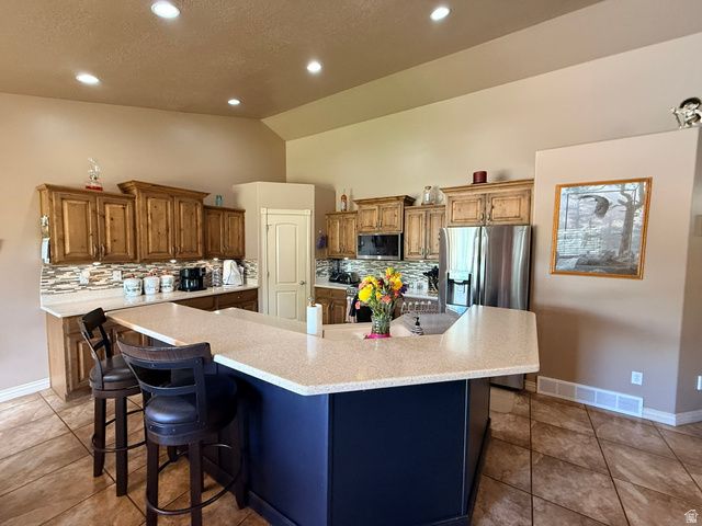 2801 N 2575 W, Farr West, UT 84404
