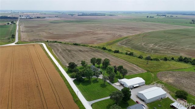 339 White Road, Hawk Point, MO 63349