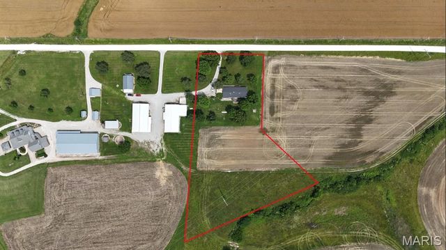 339 White Road, Hawk Point, MO 63349