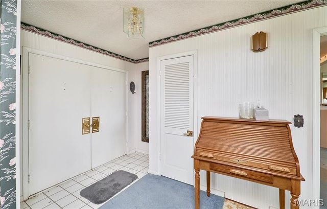 339 White Road, Hawk Point, MO 63349