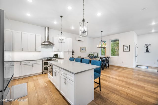 16370 Ocean View Drive, Juneau, AK 99801