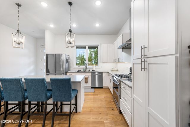 16370 Ocean View Drive, Juneau, AK 99801