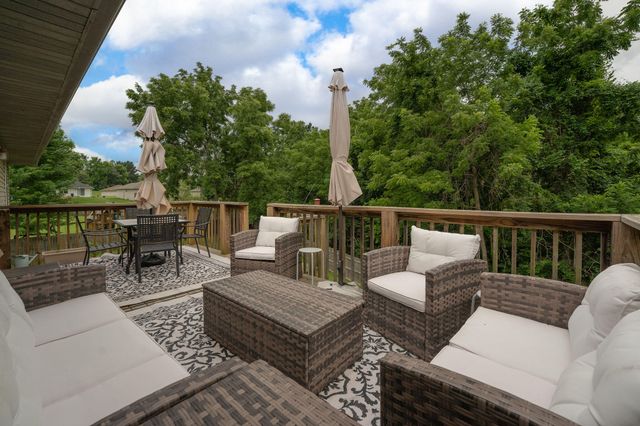 3690 W Erie Street, Springfield, MO 65807
