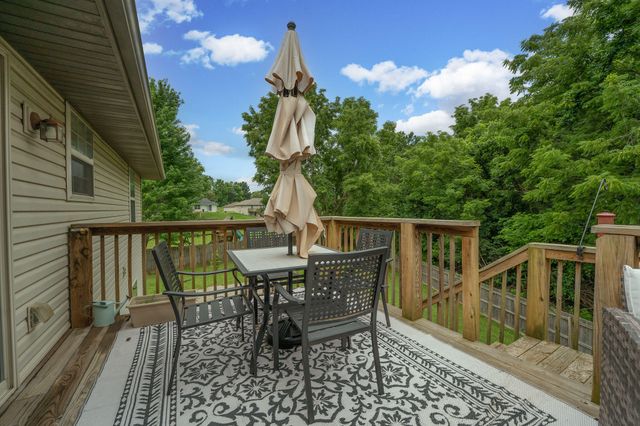 3690 W Erie Street, Springfield, MO 65807
