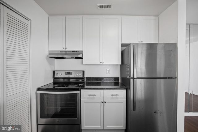 1924 THE WOODS II, Cherry Hill, NJ 08003