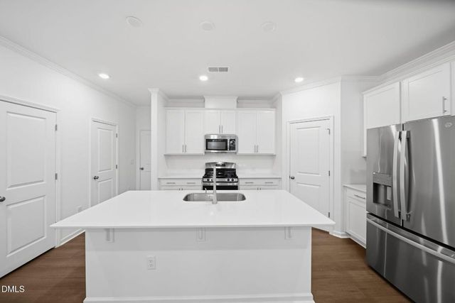 332 Granite Knoll Court, Rolesville, NC 27571