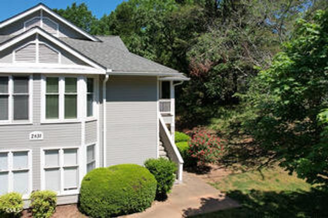 2831 Edridge, Raleigh, NC 27612