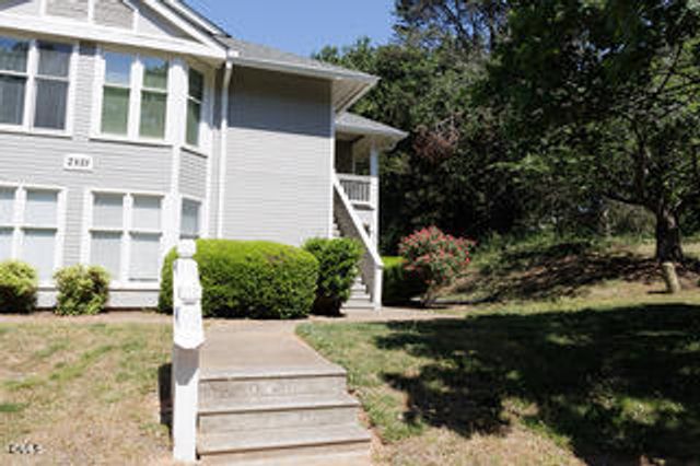 2831 Edridge, Raleigh, NC 27612