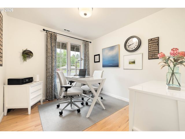 1820 Nw ARCADIA Ct, Beaverton, OR 97006