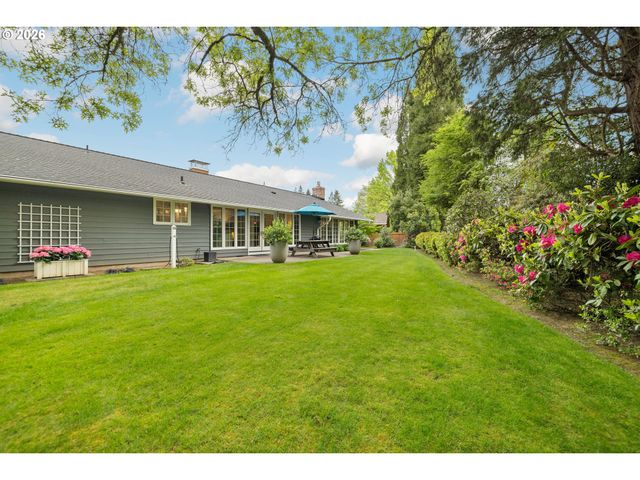 1820 Nw ARCADIA Ct, Beaverton, OR 97006