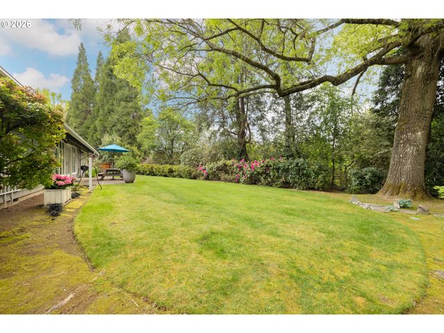 1820 Nw ARCADIA Ct, Beaverton, OR 97006