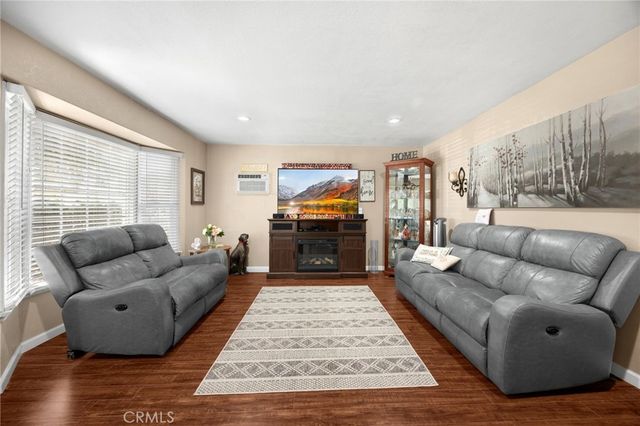 515 W Erna Street, La Habra, CA 90631