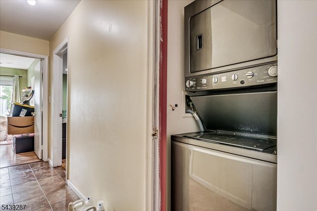 1702 Amanda Ct, Piscataway Twp., NJ 08854