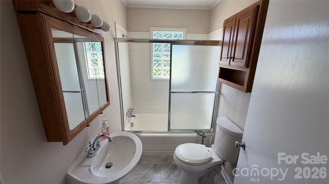 2372 Jamestown Road, Morganton, NC 28655