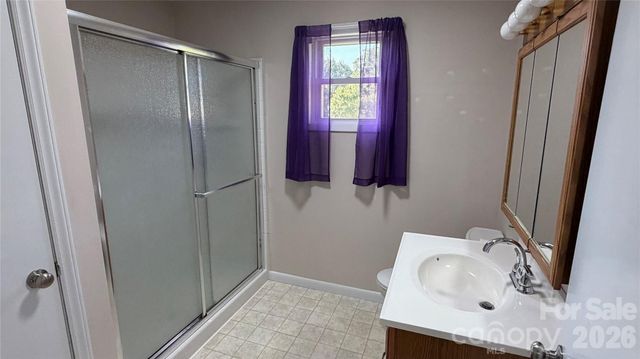 2372 Jamestown Road, Morganton, NC 28655