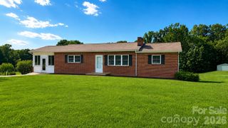 2372 Jamestown Road, Morganton, NC 28655