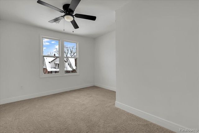 16864 Santa Rosa Drive, Detroit, MI 48221