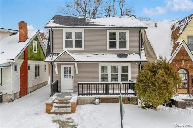 16864 Santa Rosa Drive, Detroit, MI 48221