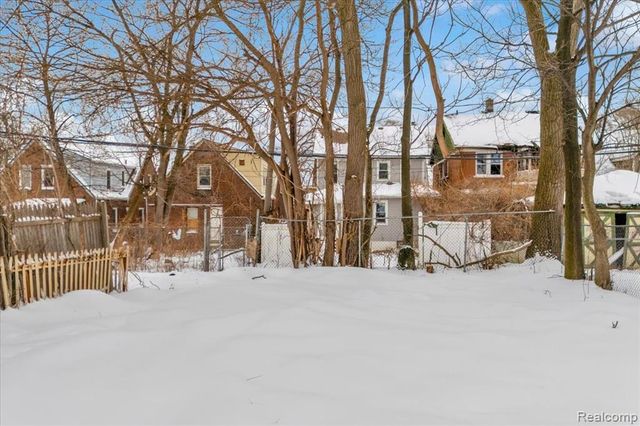 16864 Santa Rosa Drive, Detroit, MI 48221