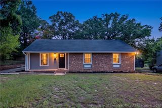 5404 Sandstone Drive, Fayetteville, NC 28311