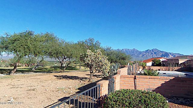 4049 S Via Del Picamaderos, Green Valley, AZ 85622