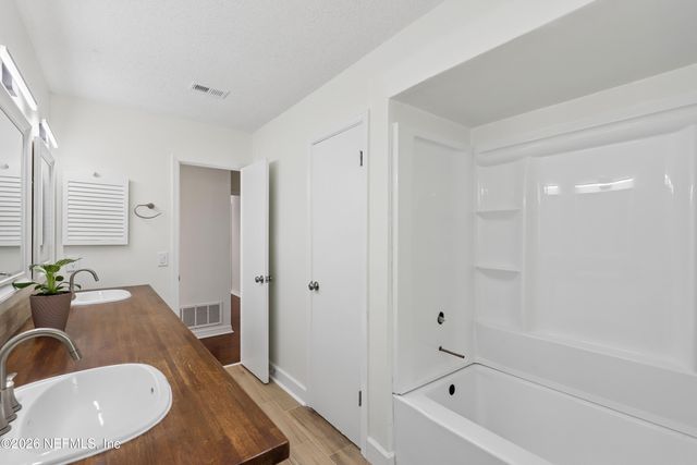 1541 CHELSEA Place, Orange Park, FL 32073