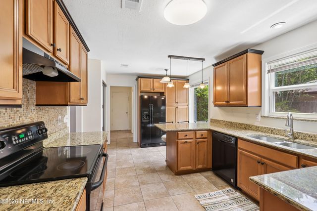 1541 CHELSEA Place, Orange Park, FL 32073