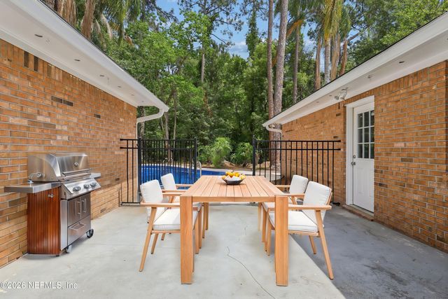1541 CHELSEA Place, Orange Park, FL 32073