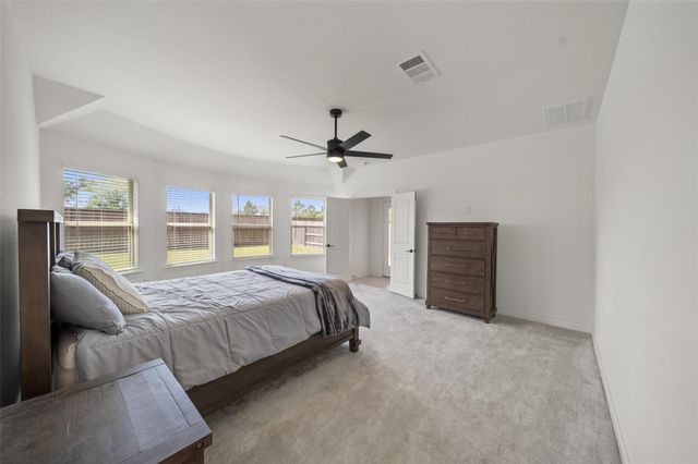14506 Clementine Hall Drive, Conroe, TX 77302