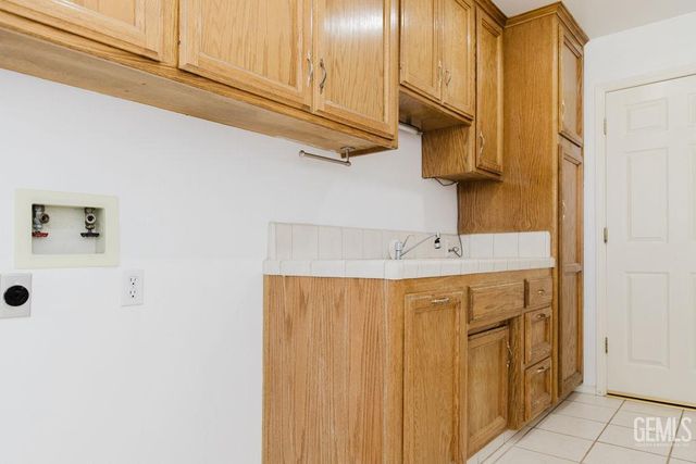 10506 Trophy Court, Bakersfield, CA 93312