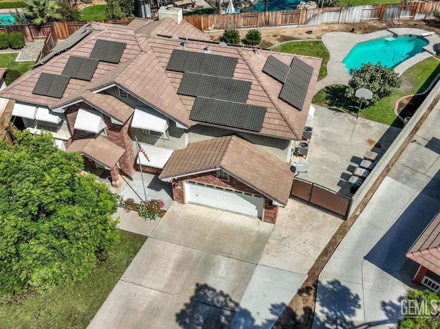 10506 Trophy Court, Bakersfield, CA 93312