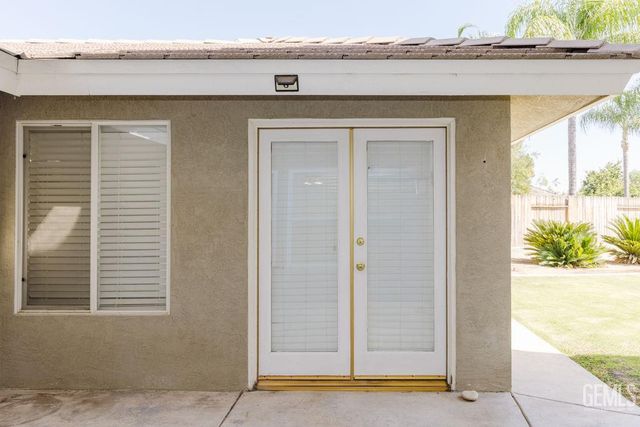 10506 Trophy Court, Bakersfield, CA 93312