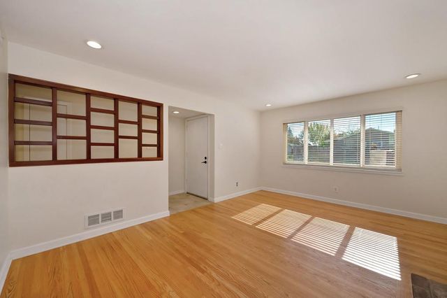 2600 Garrett Way, Rancho Cordova, CA 95670