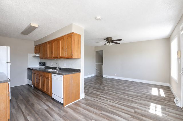 1143 Rittenhouse Street, Des Moines, IA 50315