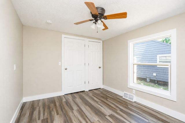 1143 Rittenhouse Street, Des Moines, IA 50315