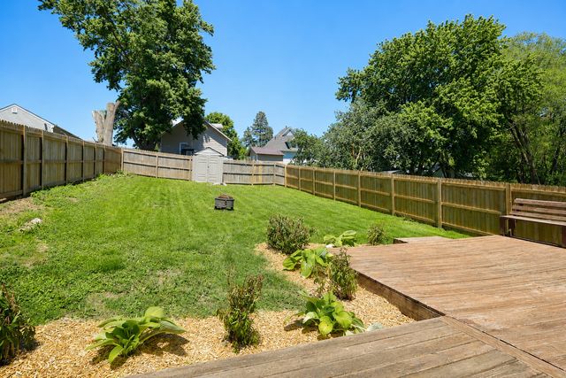 1143 Rittenhouse Street, Des Moines, IA 50315
