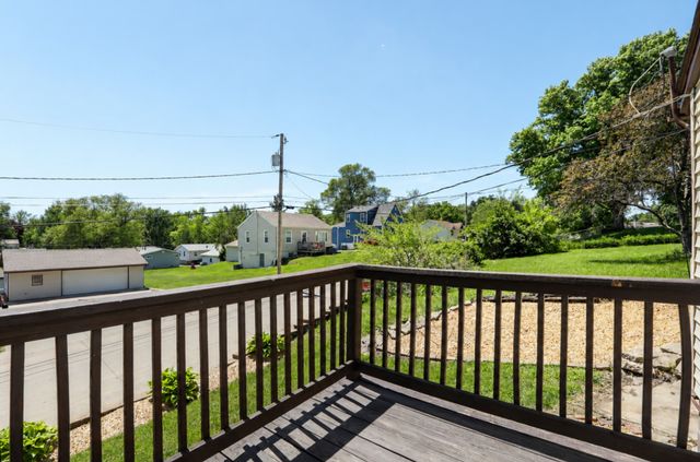 1143 Rittenhouse Street, Des Moines, IA 50315
