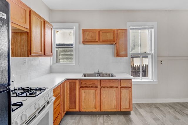 845 Nagold Street Nw, City Of Grand Rapids, MI 49504