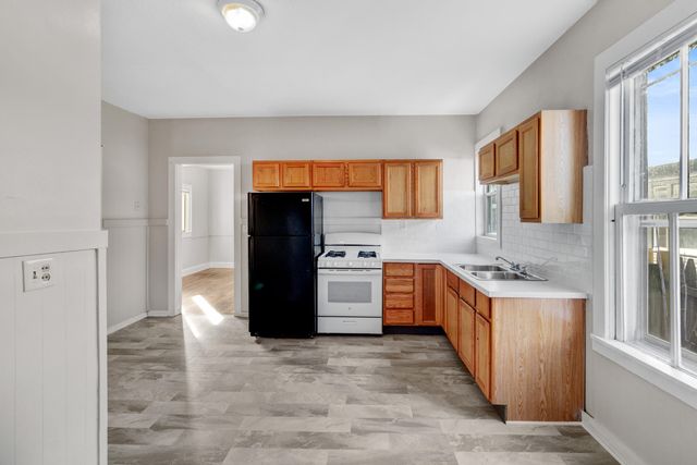 845 Nagold Street Nw, City Of Grand Rapids, MI 49504