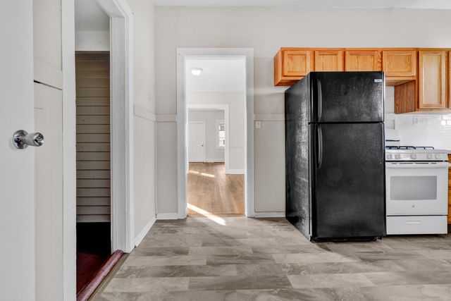 845 Nagold Street Nw, City Of Grand Rapids, MI 49504