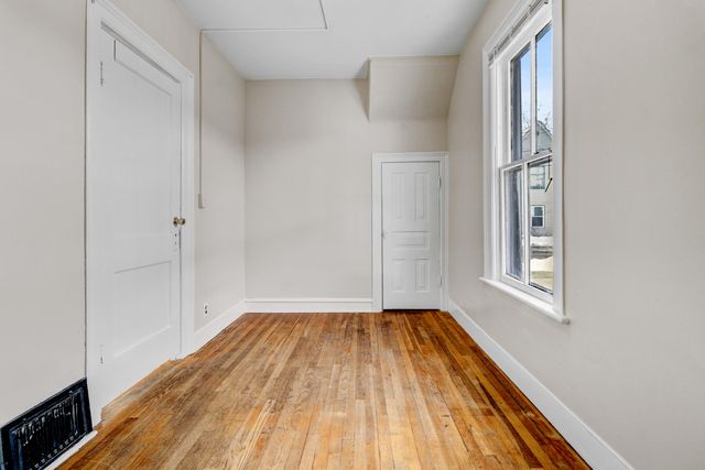 845 Nagold Street Nw, City Of Grand Rapids, MI 49504