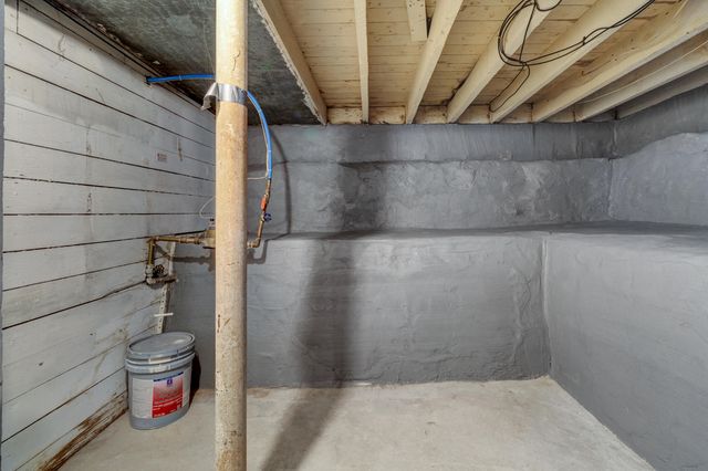 845 Nagold Street Nw, City Of Grand Rapids, MI 49504