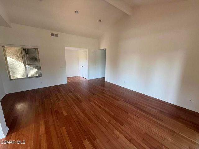 460 Arbor Lane Court 203, Thousand Oaks, CA 91360