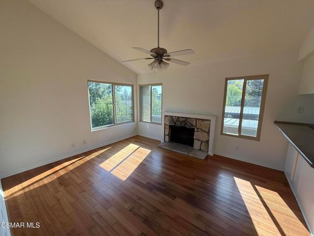 460 Arbor Lane Court 203, Thousand Oaks, CA 91360