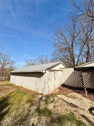 145 Beverly Drive, Wappapello, MO 63966