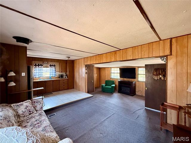 145 Beverly Drive, Wappapello, MO 63966