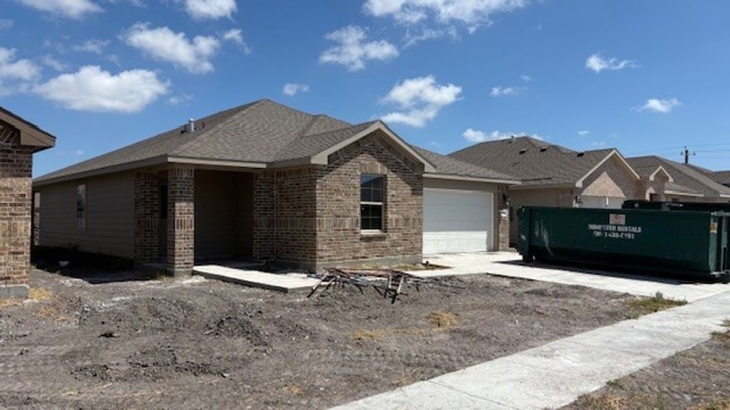 1314 Connie Scott Dr, Corpus Christi, TX 78415 — photo 2